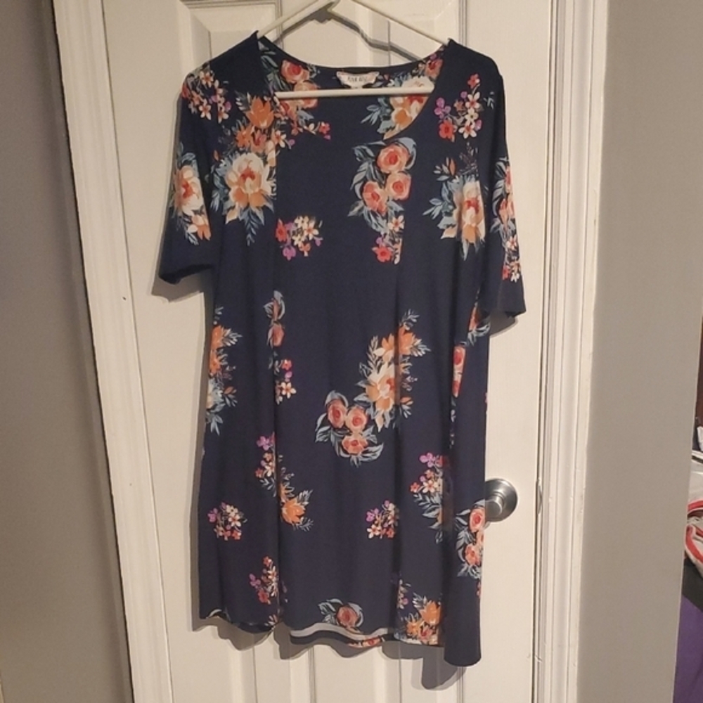 Pink Rose Navy Floral Tunic Top